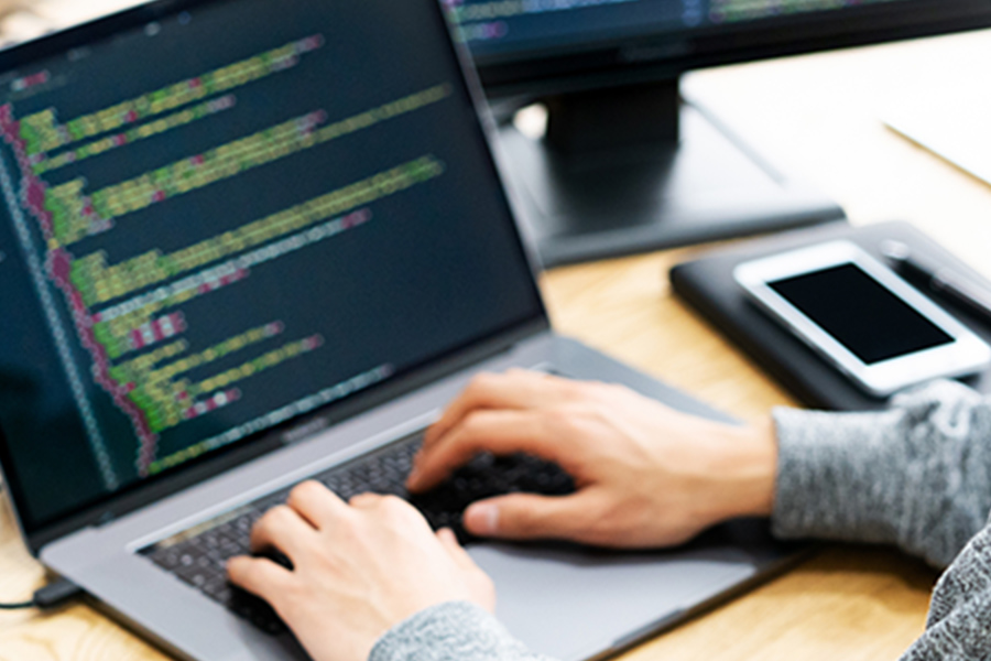 独自のECサイト構築システムも保有しており、幅広い対応が可能